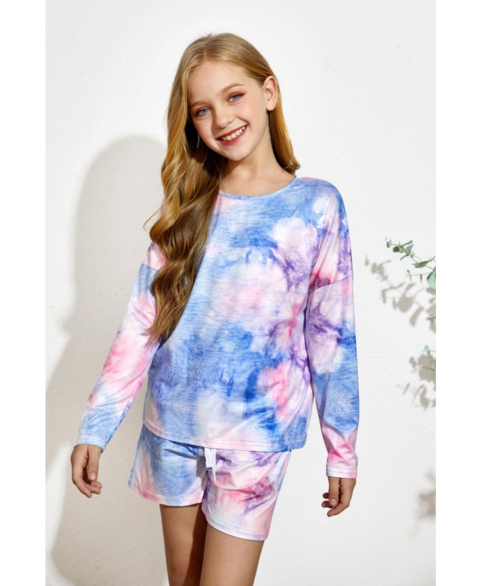 Sky Blue Little Girl Long Sleeve Pullover and Drawstring Shorts Set